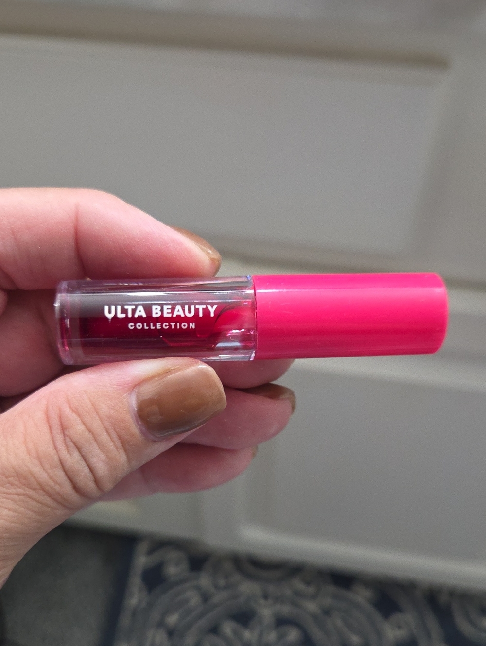 Ulta Beauty Lip Gloss - Hot Pink